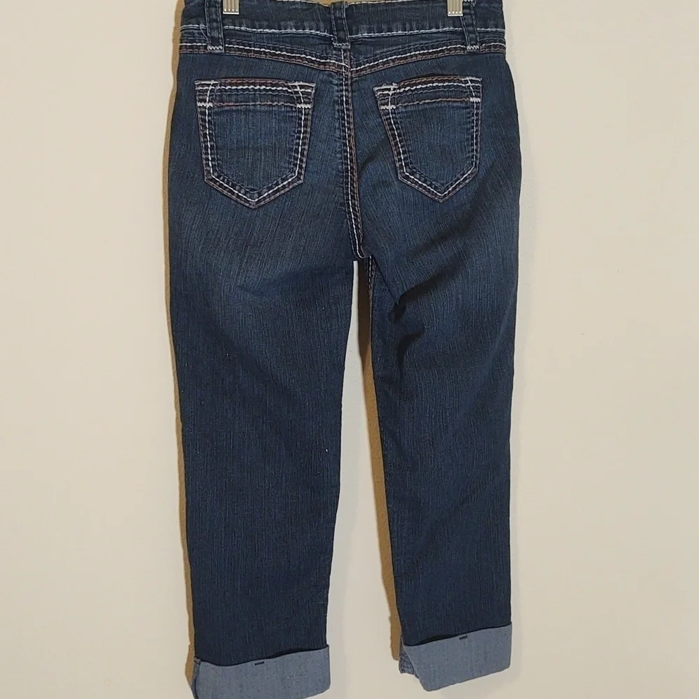 a.n.a A New Approach Women's Cuffed Denim Jeans
